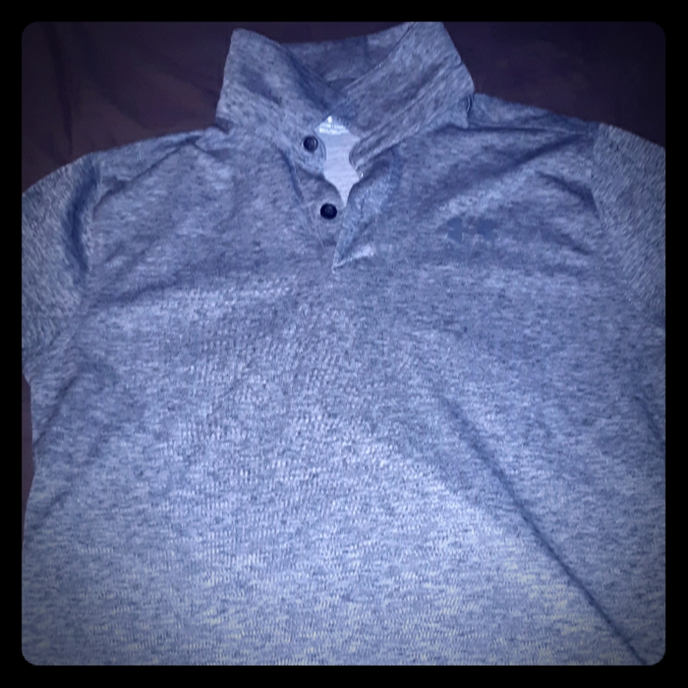 Under amor shirt